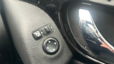 Nissan Qashqai 1.3 DiG-T N-Connecta 5dr Petrol Hatchback